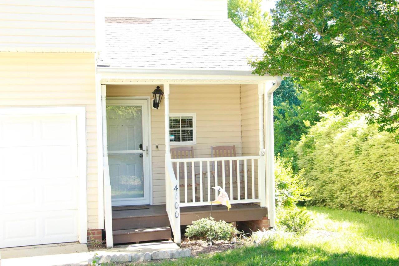 Minutes From Downtown 3Br Stylishhome-Free Parking Raleigh Exterior photo