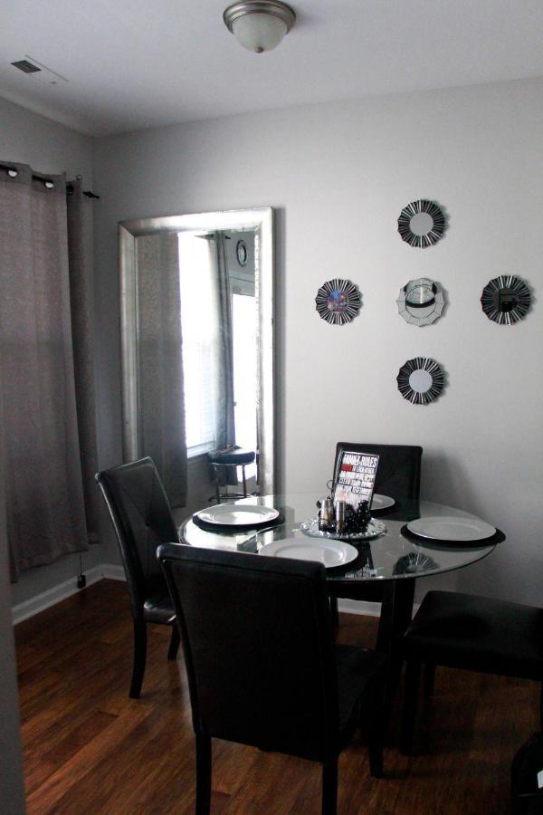 Minutes From Downtown 3Br Stylishhome-Free Parking Raleigh Exterior photo
