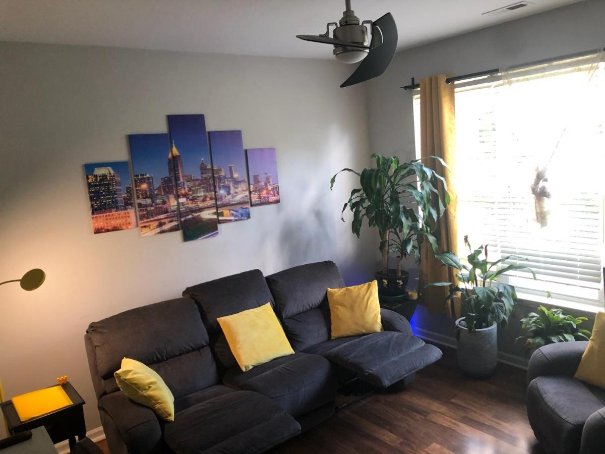 Minutes From Downtown 3Br Stylishhome-Free Parking Raleigh Exterior photo